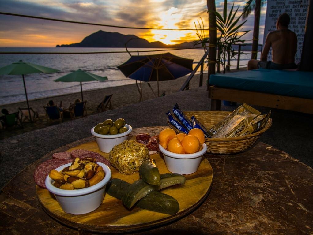 Hostal Olas Altas