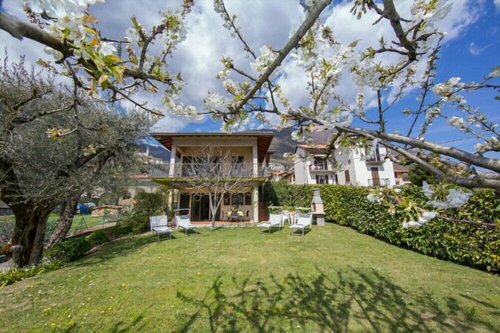 Villa Antico, Prenota Villa Hotel a Villa con parcheggio, Parcheggio