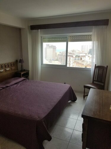 Apartamento Las Torres Con Vista Al Mar, Забронировать Апартаменты/квартира Отели Фуэнхирола с парковкой, рядом с Пристань Puerto Deportivo de Fuengirola, Парковка