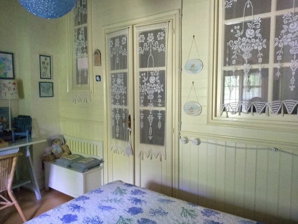 Alle Rive Bed'n Books