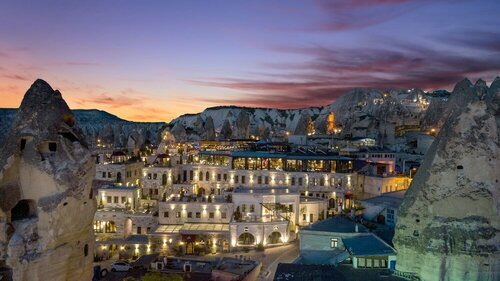 ‪Carus Cappadocia‬, Забронировать Отель Невшехир Меркез Невшехир, рядом с Музей под открытым небом Гёреме