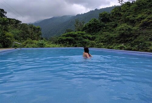 Aita River Resort, Book Ferieresort Hoteller i Uttarakhand med pool, Swimmingpool