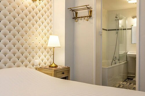 Hôtel Saint Maurice, Varaa Hotelli Lille Centre Lille, lähellä ESC Lille