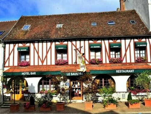 Logis Hôtel du Sauvage