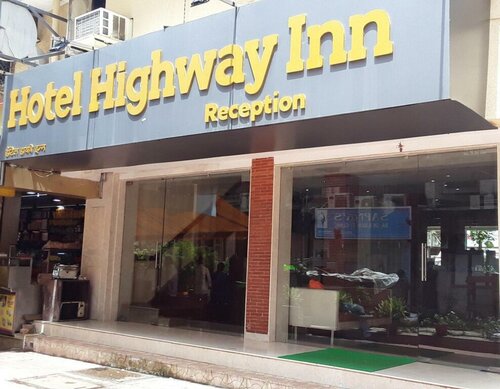 Hotel Highway Inn Andheri East, Забронировать Отель Отели штата Махараштры с бассейном, Бассейн