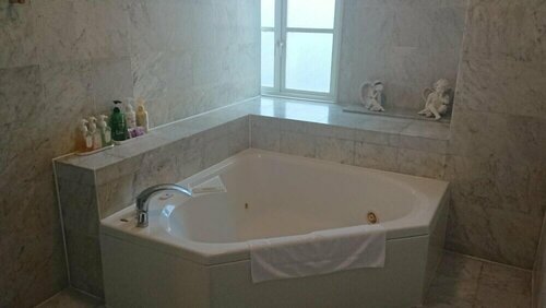 Hotel  Brugge, Забронировать Отель Касива Тиба