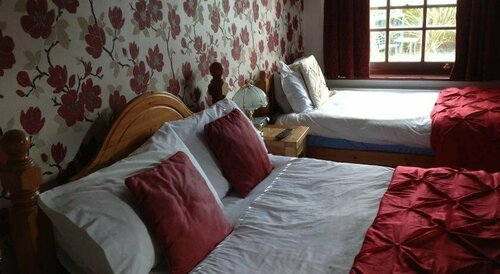 The Laurels Flat, Забронировать Дом для отпуска Кардифф Гламорган