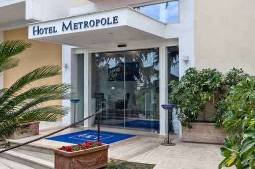 Hotel Metropole, Забронировать Отель Отели Побережья Сорренто с питанием, Пансион
