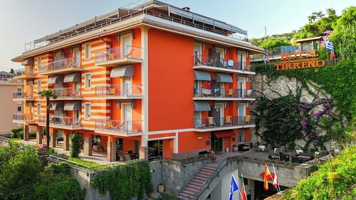 Hotel Tirreno, Забронировать Отель Кави Итальянская Ривьера