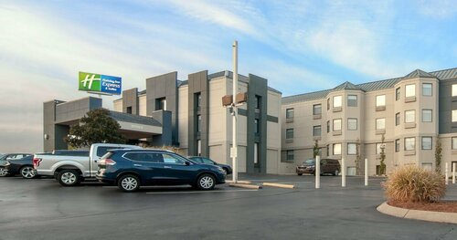 Holiday Inn Express & Suites Nashville I-40 & I- 24, Забронировать Отель Отели Теннесси с завтраком, Завтраки