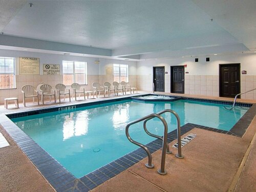 Comfort Suites Tomball Medical Center, Забронировать Отель Отели Томбал с бассейном, рядом с HCA Houston Healthcare Tomball, Бассейн