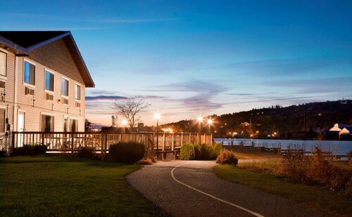 Super 8 by Wyndham Houghton, Buchen Sie Hotel Houghton Michigan