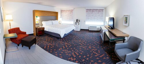 Holiday Inn Statesboro-University Area by IHG, Забронировать Отель Стейтсборо Джорджия, рядом с East Georgia Regional Medical Center