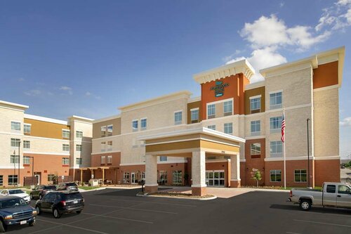 Homewood Suites By Hilton Kansas City Speedway, Забронировать Отель Канзас-Сити Канзас, рядом с Saint Luke's Community Hospital - Legends