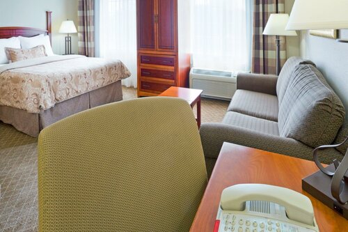 Staybridge Suites Cranbury - South Brunswick by IHG, Забронировать Отель Отели Нью-Джерси с парковкой, Парковка