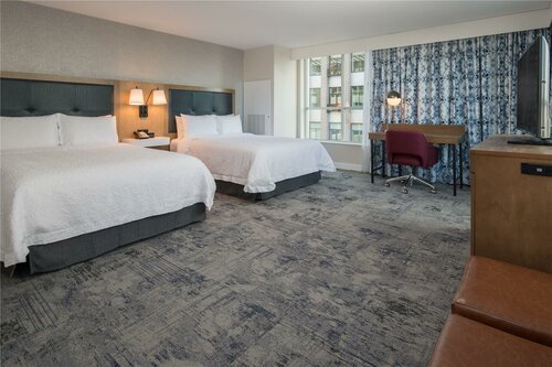 Hampton Inn And Suites By Hilton Portland-Pearl District, Забронировать Отель Отели Портленда 3 звезды, рядом с Китайский сад Лан Су, 3*