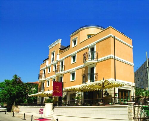 Hotel Villa Cittar, Varaa Hotelli Novigrad Kroatia