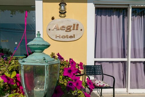 Aegli Hotel, Забронировать Отель Отели Острова Корфу с завтраком, рядом с Мышиный остров, Завтраки