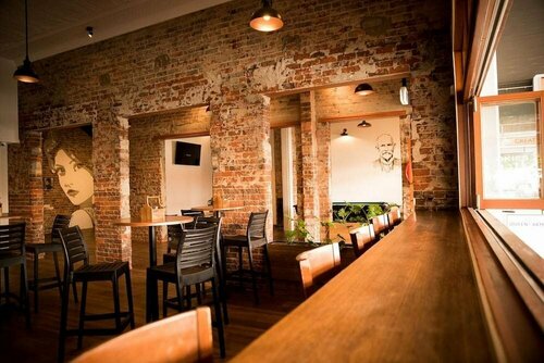 Queens Arms Hotel, Rezervasyon Otel Roma Queensland