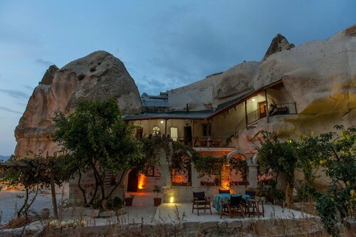 ‪Garden Cave Hotel‬, Забронировать Отель Невшехир Меркез Невшехир, рядом с Темная церковь