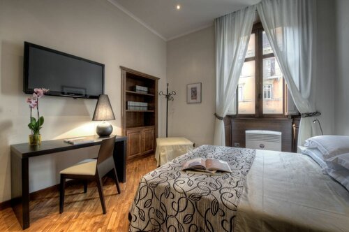 Scent of Rome, Book Hotel Rom Lazio