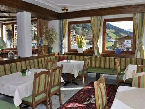 Garni Jagdhof, Book Hotel Hoteller i Tyrol med parkering, Parkering