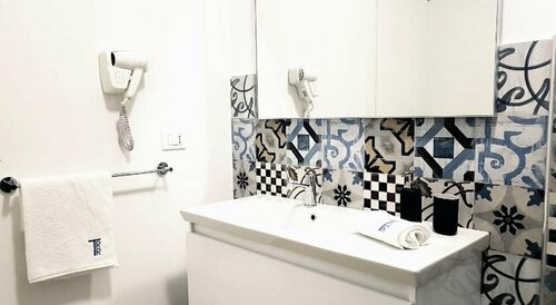 Trani Rent Rooms, Boek Hotel Trani Apulië