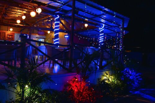 Le Pearl Beach Resort, Boek Hotel Candolim Noord-Goa
