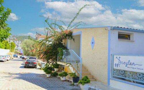 Ceylan Boutique House, Забронировать Бутик-отель Каш провинция Анталья, рядом с Kas New Yacht Marine