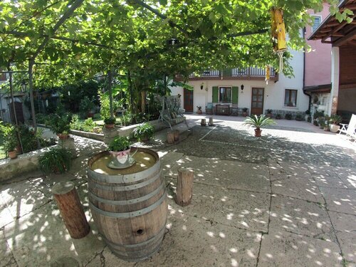 La Bella Corte, Забронировать Апартаменты/квартира Отели Alto Garda e Ledro с парковкой, Парковка