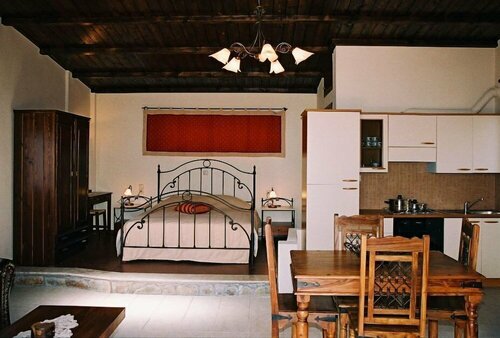 Aetovigla Traditional Guest Houses, Забронировать Гостевой дом Отели Ираклион с питанием, Пансион