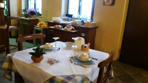 Agriturismo Solestelle, Book Hotel Guarene Langhe