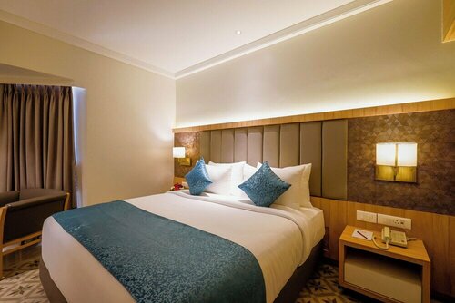 The Coronet Hotel, Забронировать Отель Шиваджи Нагар Пуна