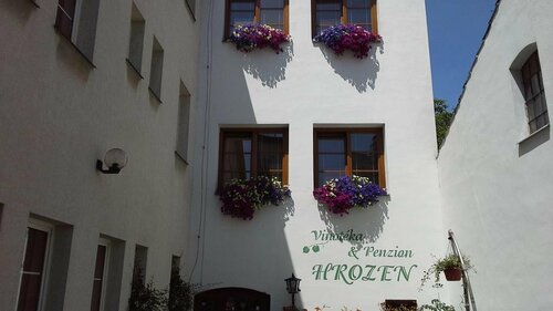 Penzion Hrozen, Забронировать Отель Кромержиж Haná