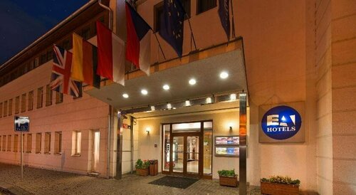 EA Hotel Populus, Забронировать Отель Прага 03 Прага, рядом с Вышеградское кладбище