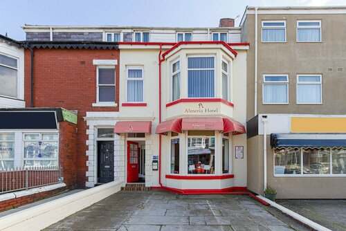 Richley Hotel, Забронировать Отель Блэкпул Ланкашир, рядом с Central Pier Blackpool