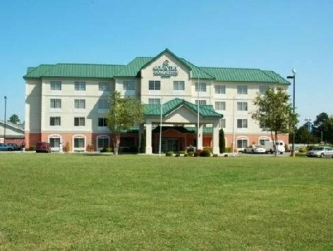Country Inn & Suites by Radisson, Goldsboro, NC, Забронировать Отель Голдсборо штат Северная Каролина