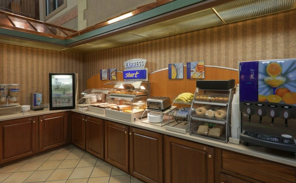 Holiday Inn Express Hotel & Suites Deadwood-Gold Dust Casino, an Ihg Hotel