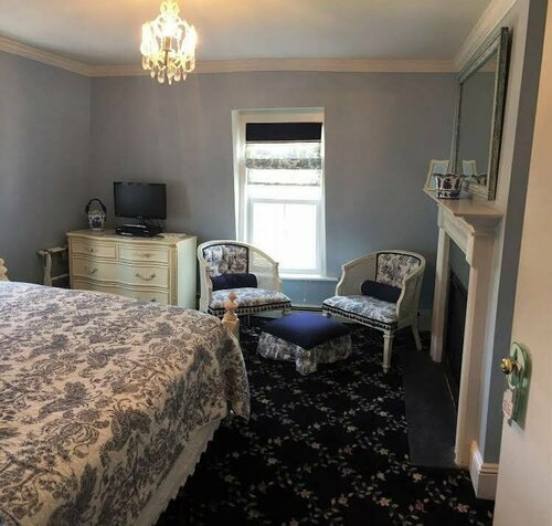 The Carriage House B&B, Забронировать Отель «постель и завтрак» Отели Нью-Джерси с парковкой, Парковка