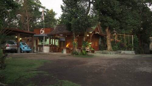 The Riverside Javanese Cottages, Reserva ahora Hotel Pakem Provincia de Yogyakarta