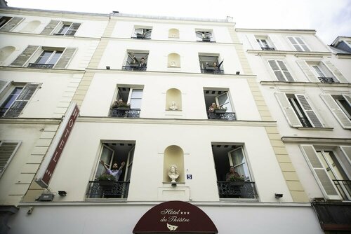 Hôtel du Théâtre by Patrick Hayat, Забронировать Отель 17-й округ: Батиньоль Париж