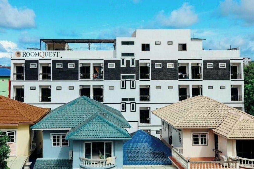 Collection O Patong Beach Phuket