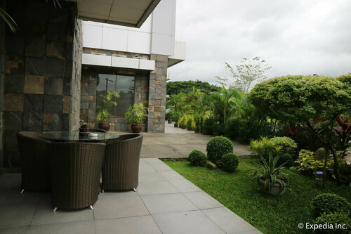 Paseo Premiere Hotel, Prenota Hotel Hotel a Quezon con parcheggio, Parcheggio