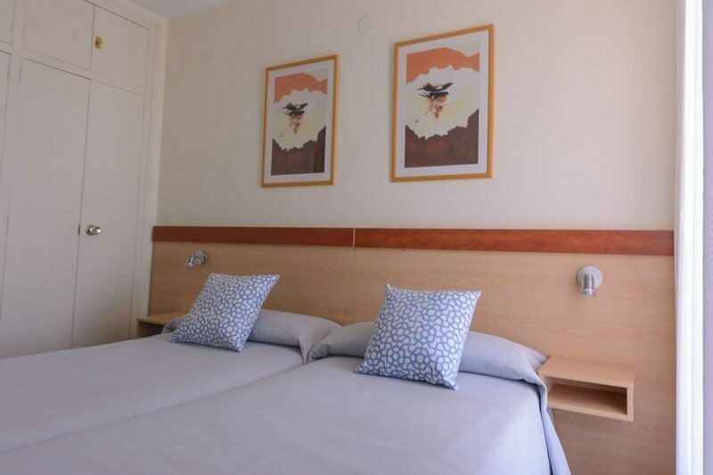 Zeus Albatros Apartments