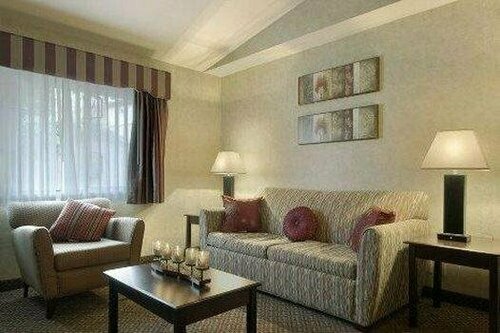 Rosedale Inn, Забронировать Отель Пасифик-Гров Виноградники Монтерей, рядом с Прибрежное поле для гольфа Links at Spanish Bay