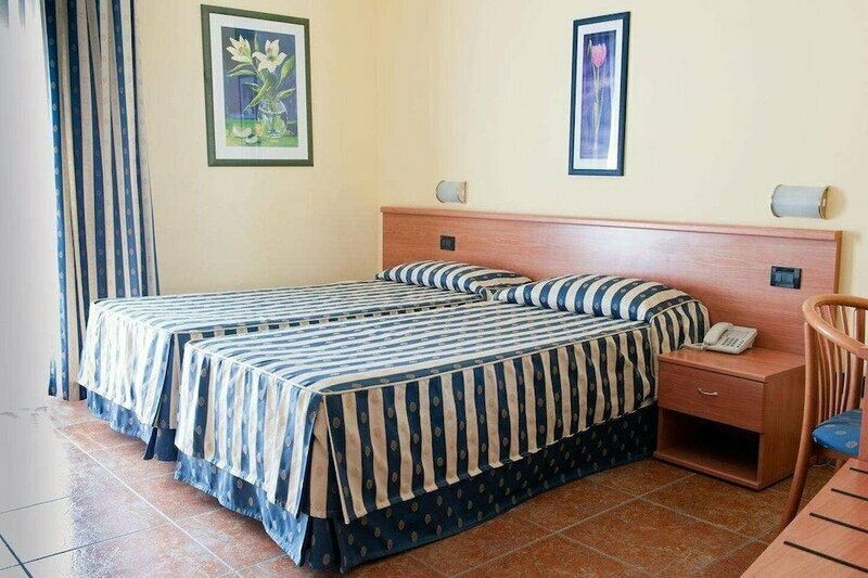 Hotel Blue Ribbon