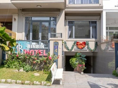 Bin Bin Hotel 7 - Near TON DUC THANG University, Забронировать Отель Район 7 Хошимин