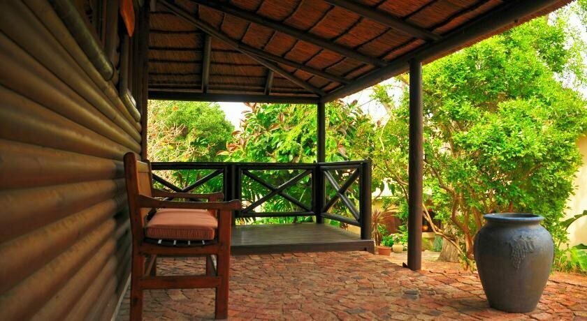 Waterside Lodge
