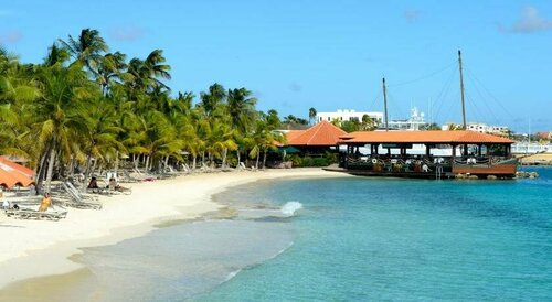 Harbour Village Beach Club Bonaire, Забронировать Курортный отель Отели Кралендейк с завтраком, Завтраки