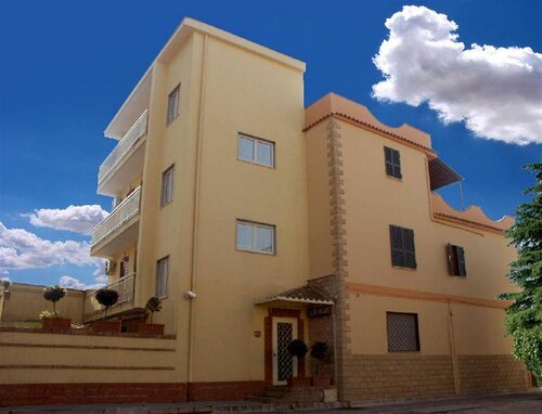 Albergo del Pino, Đặt Nhà nghỉ có bữa sáng Cercola Campania
